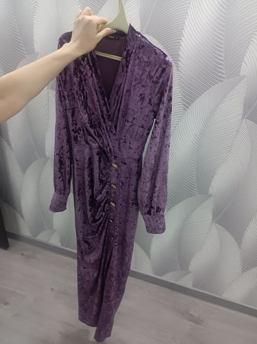 Продается платье