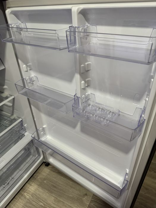 Двухкамерный холодильник Samsung RT-53K6340UT