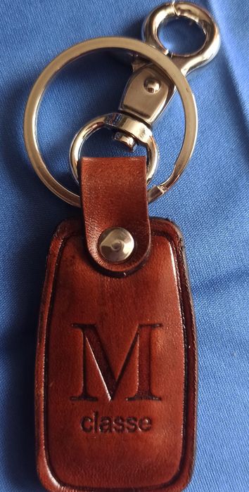 Брелок ручной работы для Мерседеса