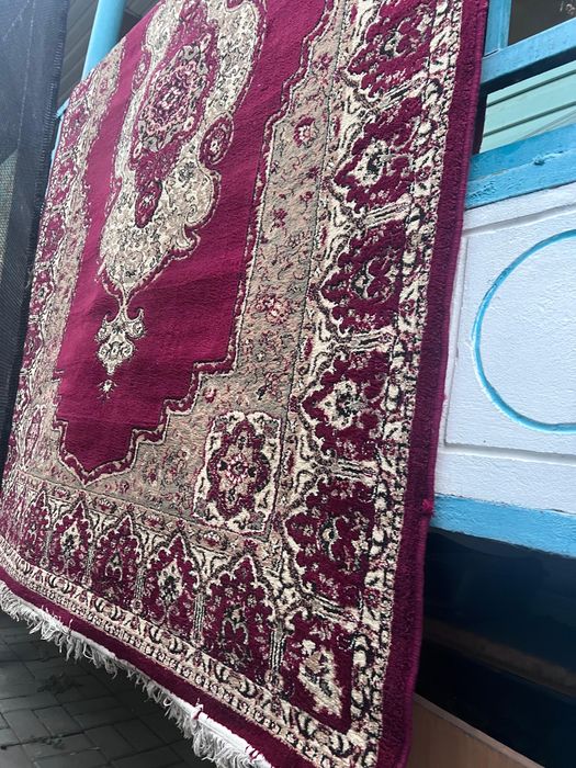 Продам ковер 2*3