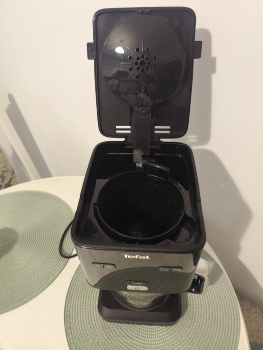 Aparat de cafea.