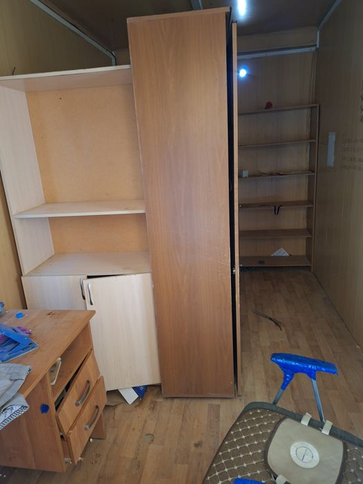 Контейнер морской