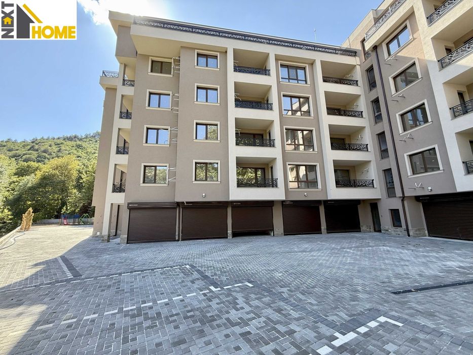 Продава се Тристаен апартамент в Асеновград - 156 кв.м за 1707 €/кв.м - Снимка #16