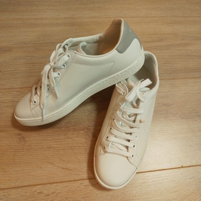 Бели оригинални маратонки Gucci