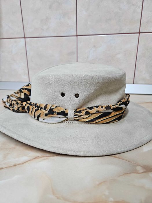 Palarii din piele de cangur