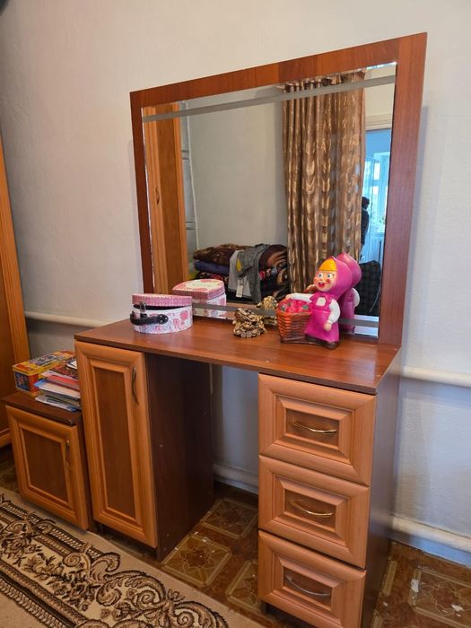 Спальный гарнитур в отличном состоянии