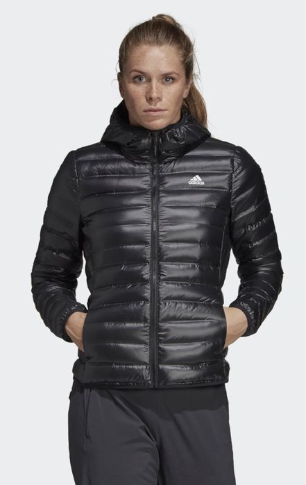 Geaca Adidas dama cu puf geaca toamna primavara marime  M