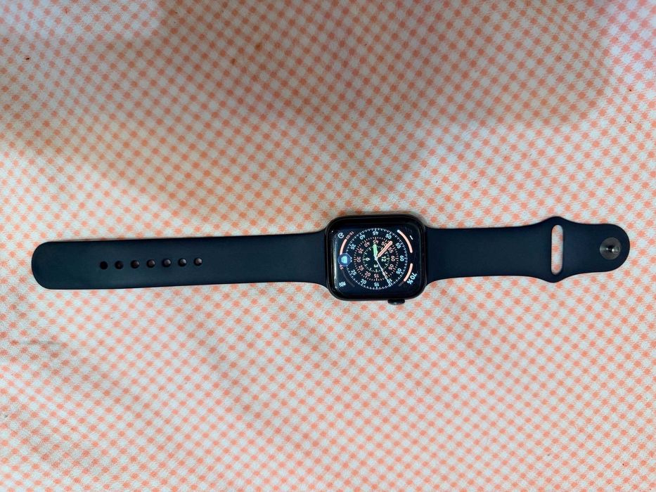 Apple Watch SE 2 44mm
