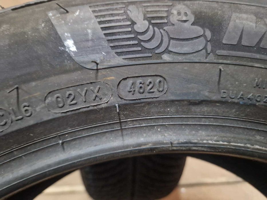 2 Michelin R18 215/55
зимни гуми
DOT4620