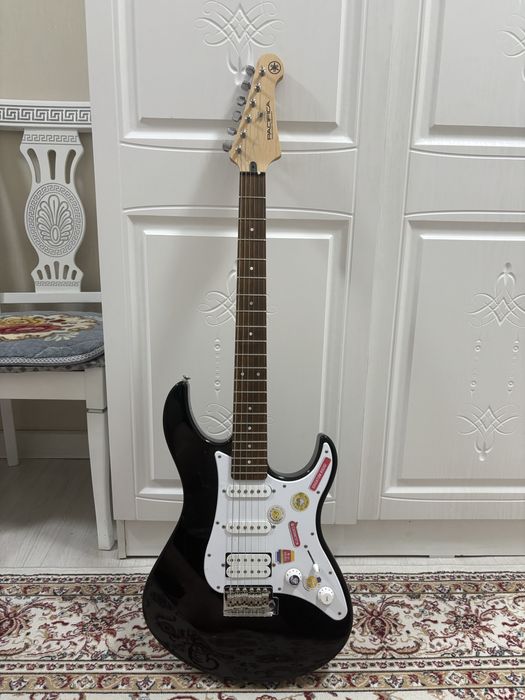 Yamaha pacifica 012