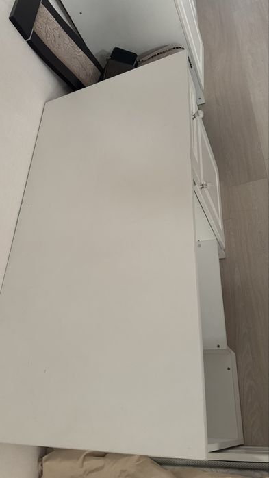 Стол письменный/ компьютерный