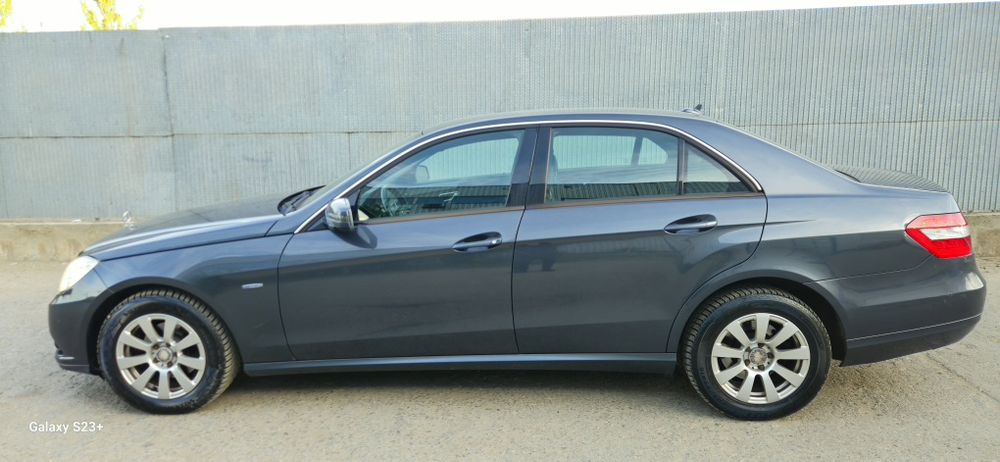 MERCEDES-BENZ E-Class 2009 — imagine 4