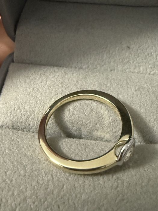 Бриллиантовое кольцо