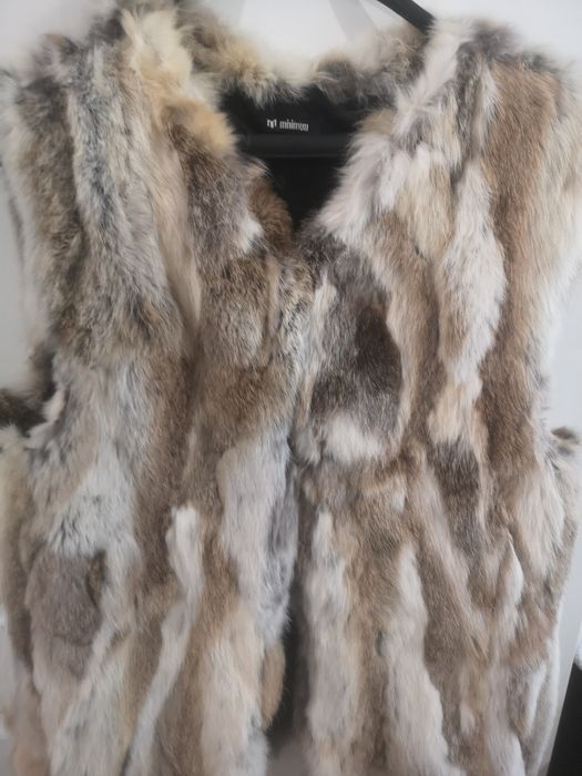 Дамски елек от заек