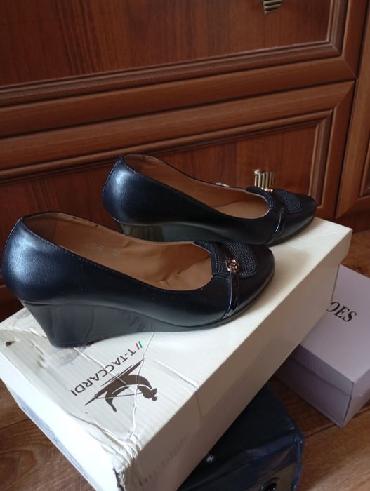 Обувь женская б/у.