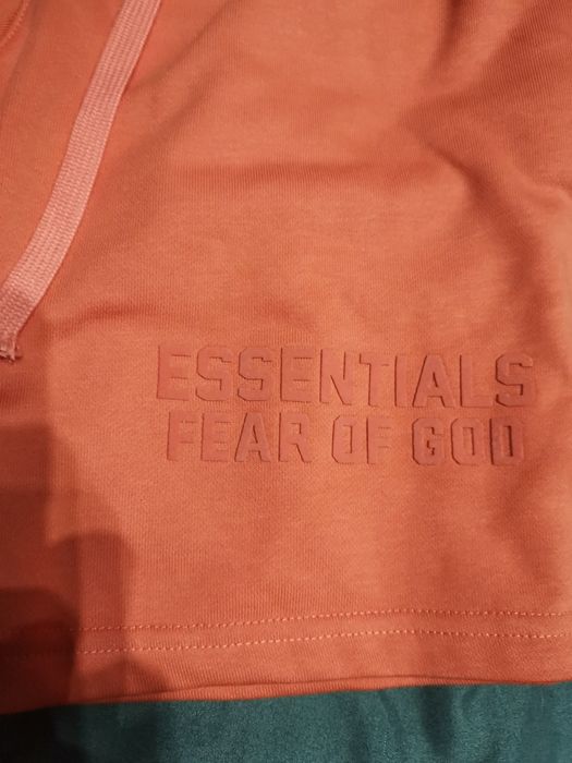 Essentials къси панталони