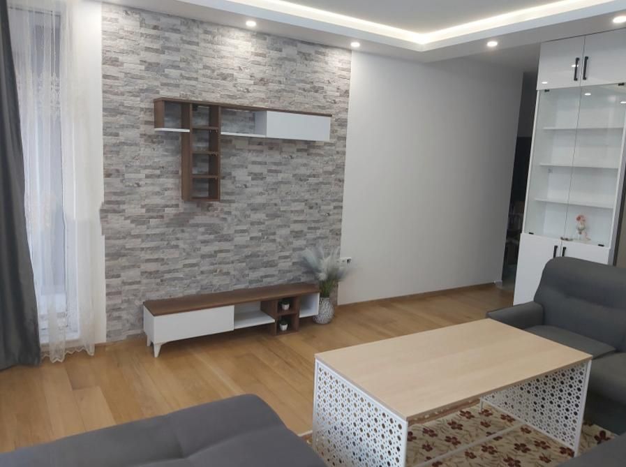 Двустаен апартамент под наем в ж.к. Връбница 2, 2208382