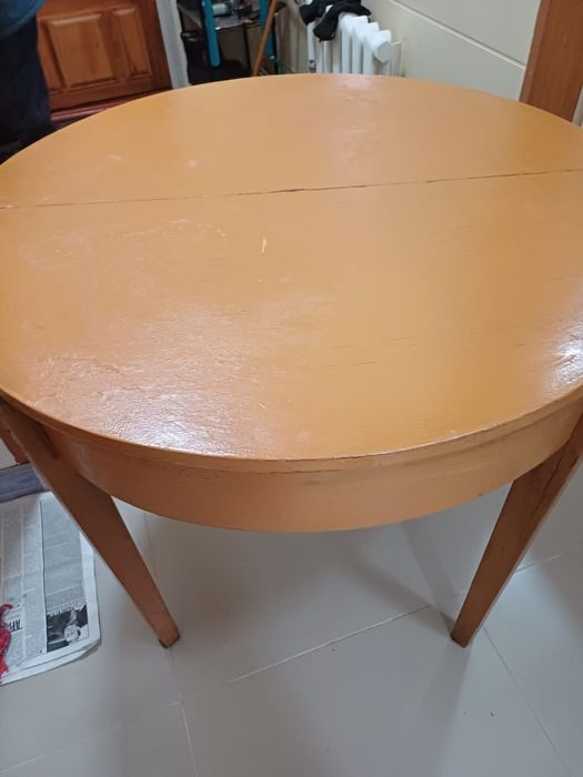 Продам стол в отличном состоянии