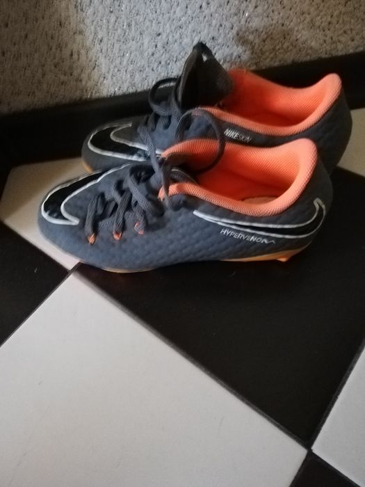 Детски обувки Адидас Найк