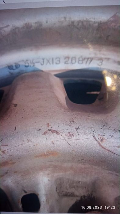 Продам Диски на 13