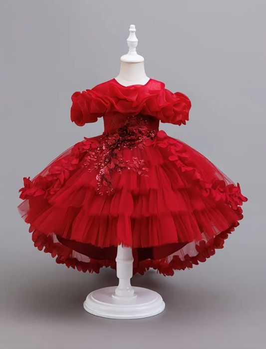 Платье на прокат на 3-4 года