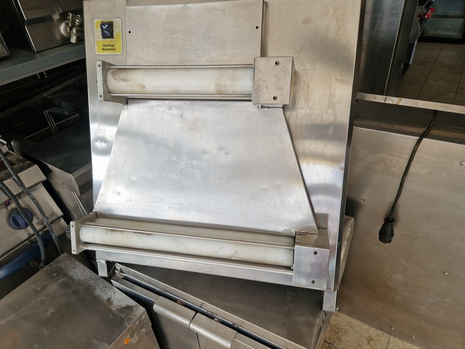 Robot legume, razuit, feliat, second sau nou