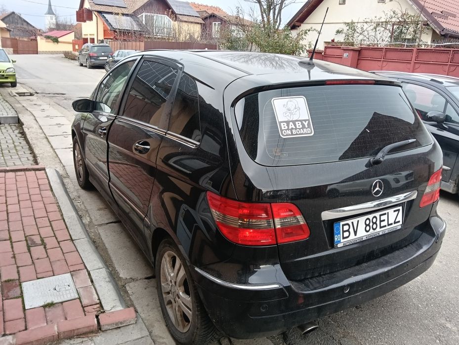 Vand Mercedes B class /Automata / Benzina