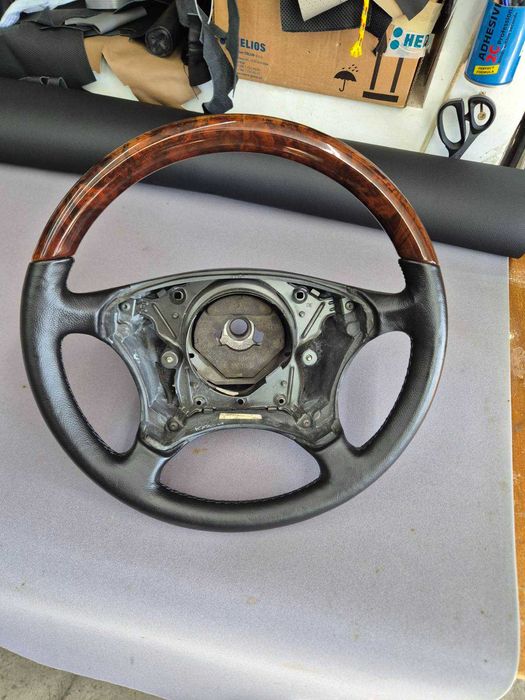 Волан за мерцедес S clasa