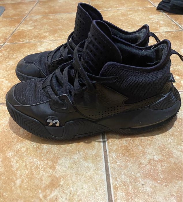 nike Jordan obuvki malko izpolzvani