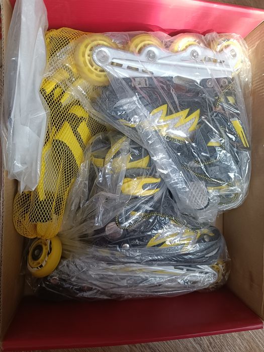 оригинальные ролики коньки от фирмы Cougar