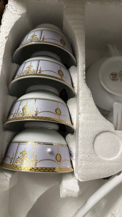 Продам сервиз новый