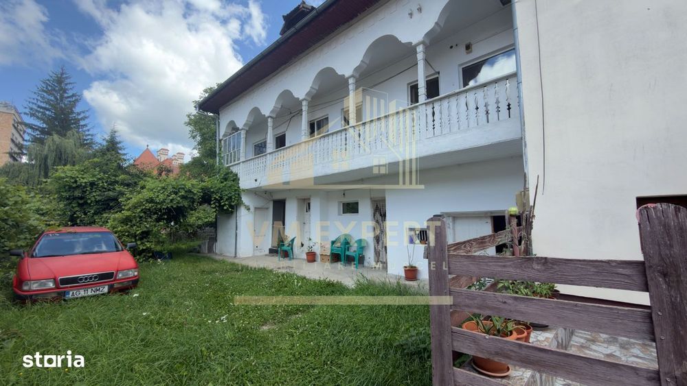 Casă 4 Camere Teren 233 Mp Centru Campulung