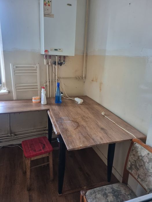 Vând apartament 2camere 52m în tudor vladimirescuBucsinescu