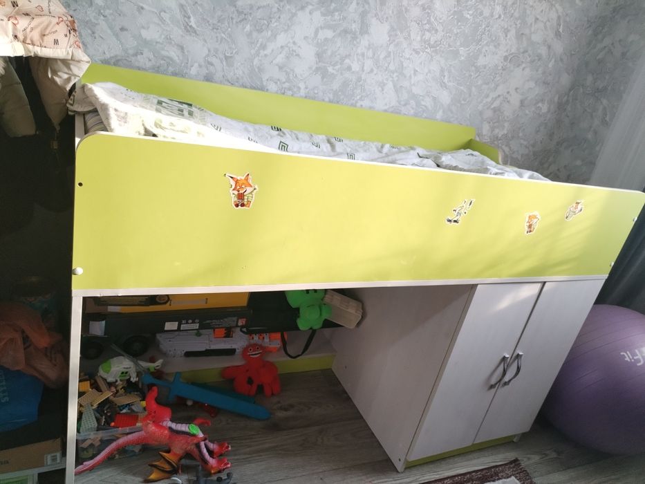 Продам кровать детская