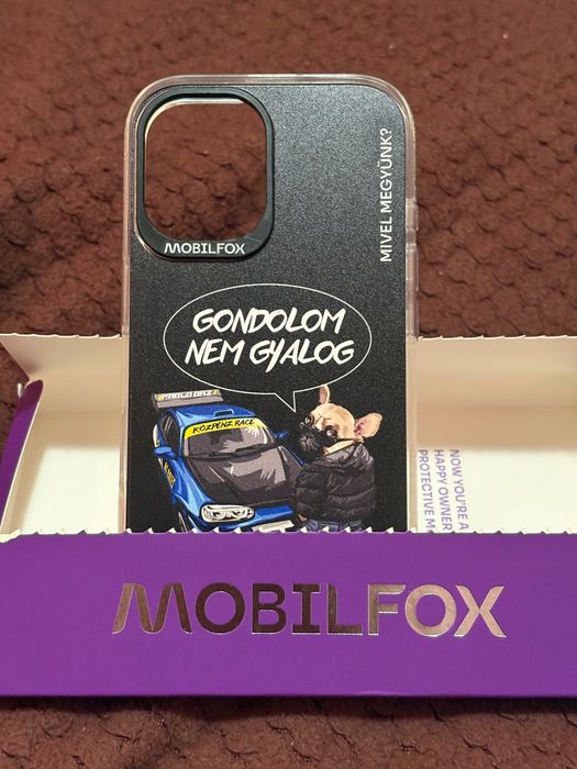 Калъфи за iPhone 16