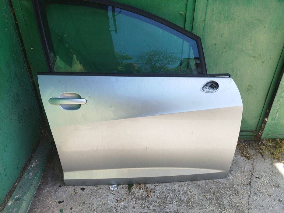 Ușa , uși Seat Ibiza stanga ,dreapta  fata spate 2009.. .2015