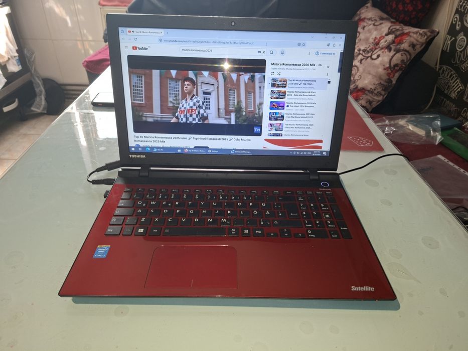 Toshiba Satellite L50-C, Intel i3 gen.5, 750 gb, Bluetooth, Wi-Fi