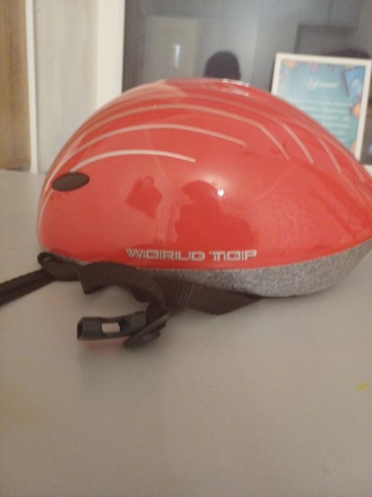 Шлем для спорта, очень хороши L размер