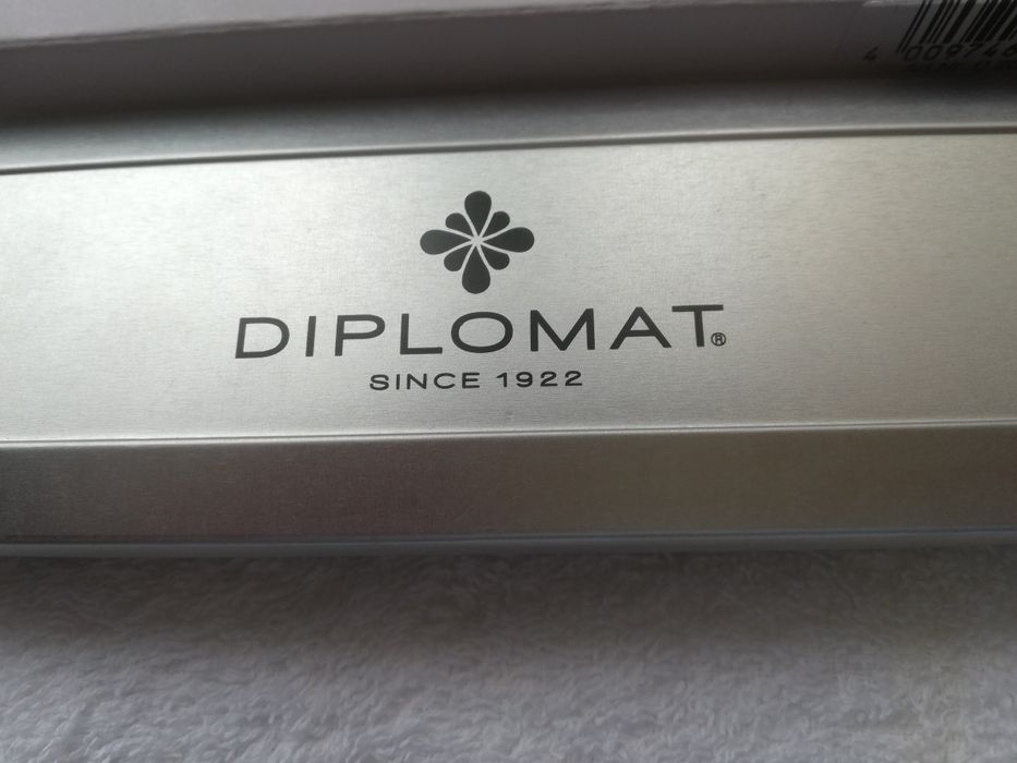 Etui pt 1  și 2 instrumente  de scri