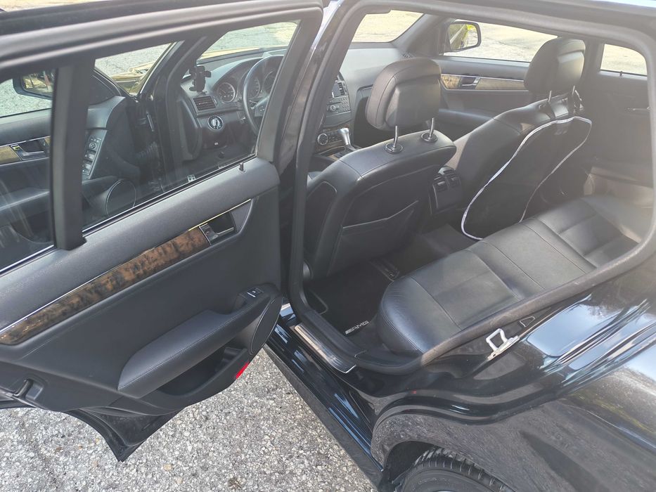 Mercedes c320 4MATIC