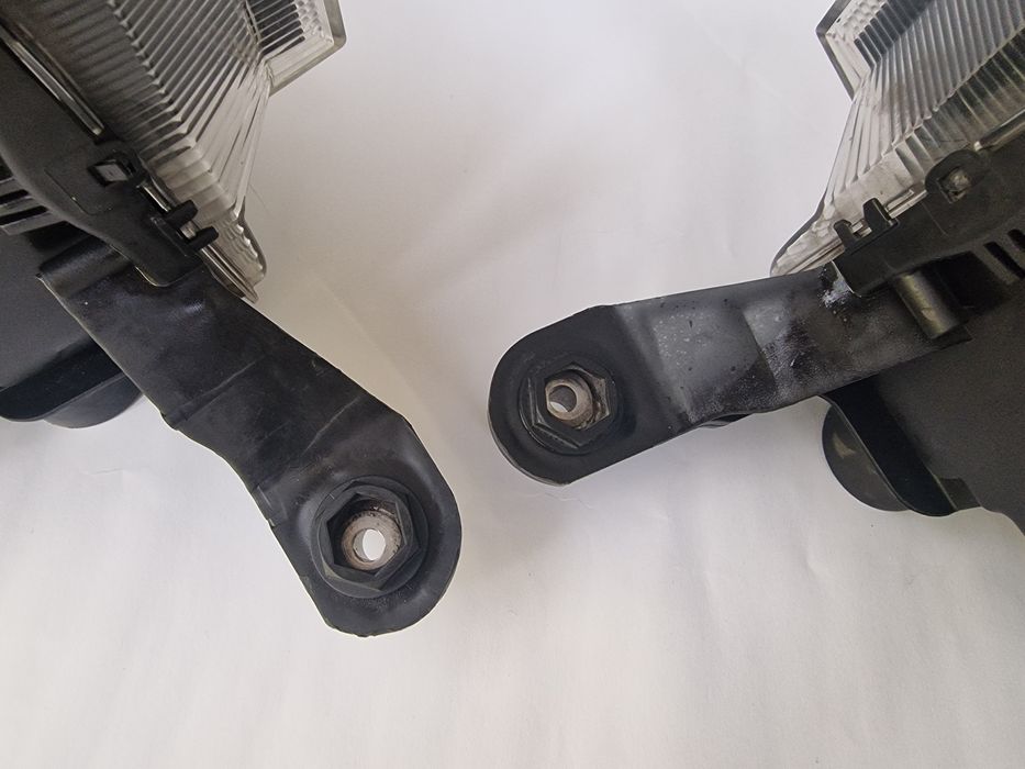 Фар за Шкода Рапид Ляв и Десен