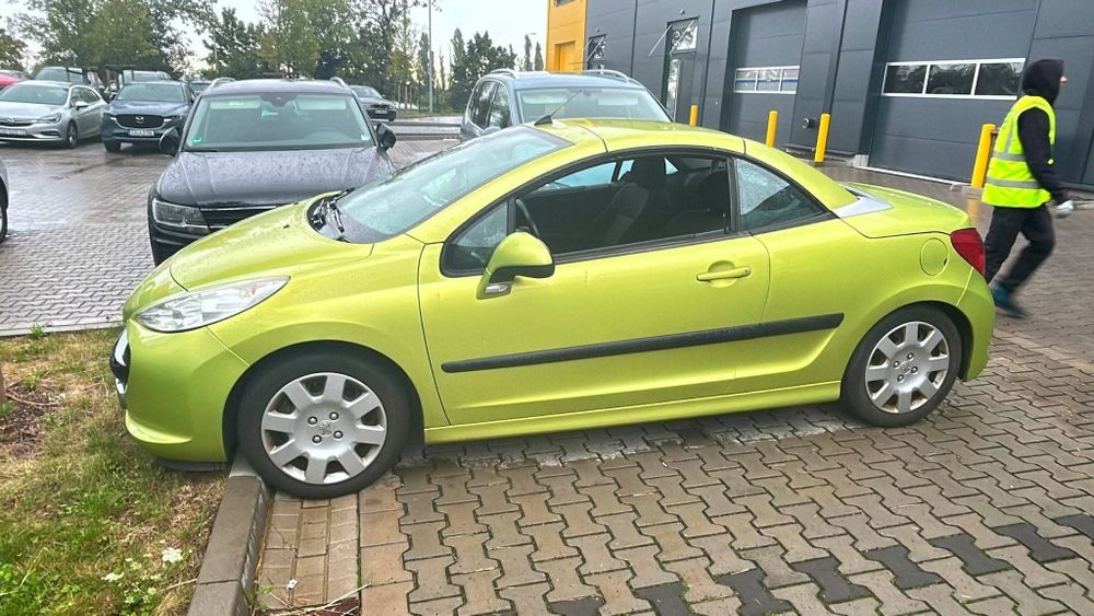 Peugeot 207 CC 1.6 2008 CITEȘTE ANUNȚUL!