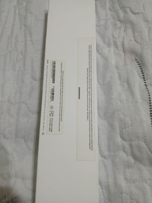 Продам часы на айфон