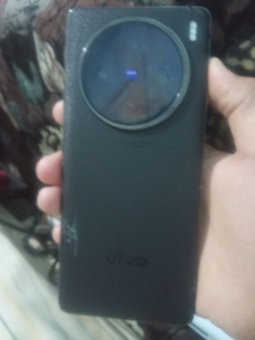 VIVO x100 гарантия есть
