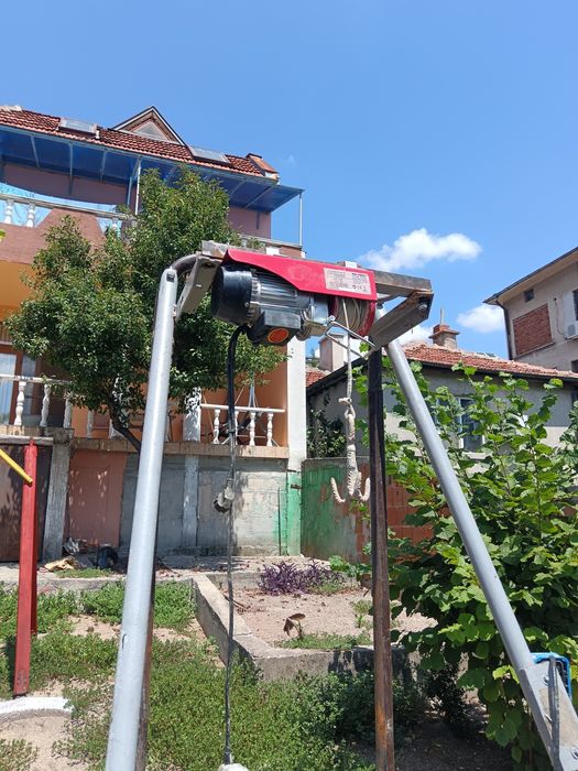 Мобилна сондажна машина