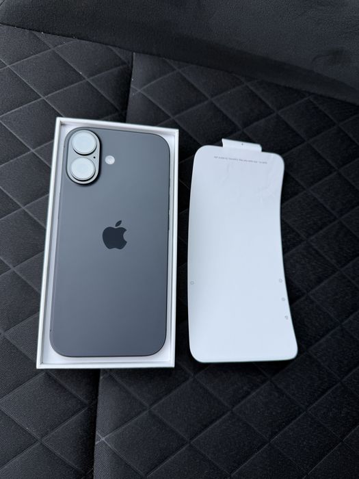 Vand iphone 17 nou desfacut doar pentru activare