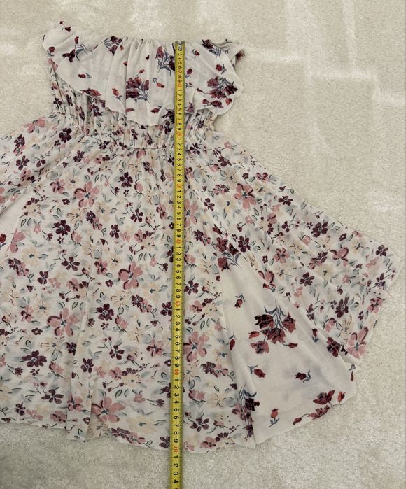 Rochie mini florala Kimchi Blue (Urban Outfitters) - umeri goi, boho, S
