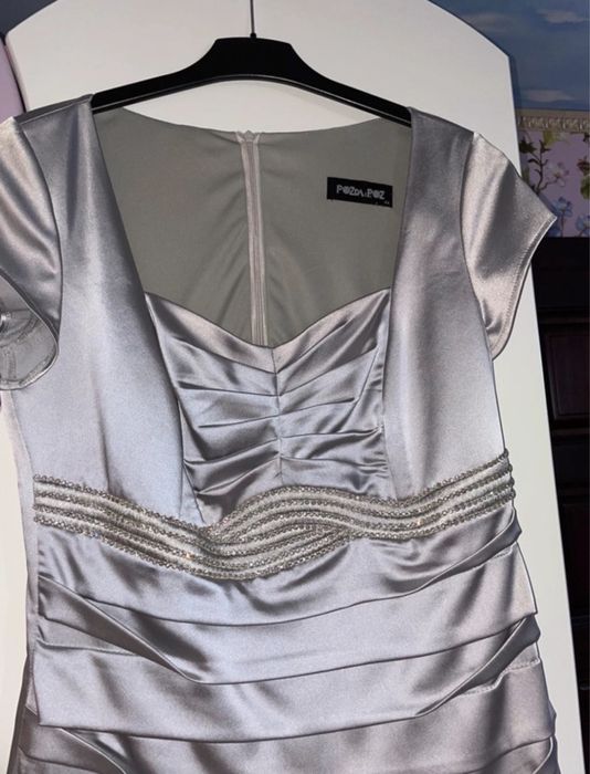 rochie elegantă pentru ocazii