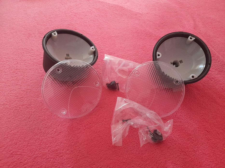 vand doua lampi spate albe marsarier remorca tractor camion (romania)