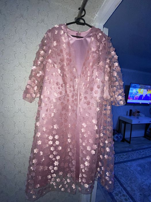 Продам платье на мероприятие